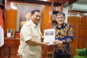 Prabowo Subianto (kiri) dan Budiman Sudjatmiko (kanan). Foto: Istimewa