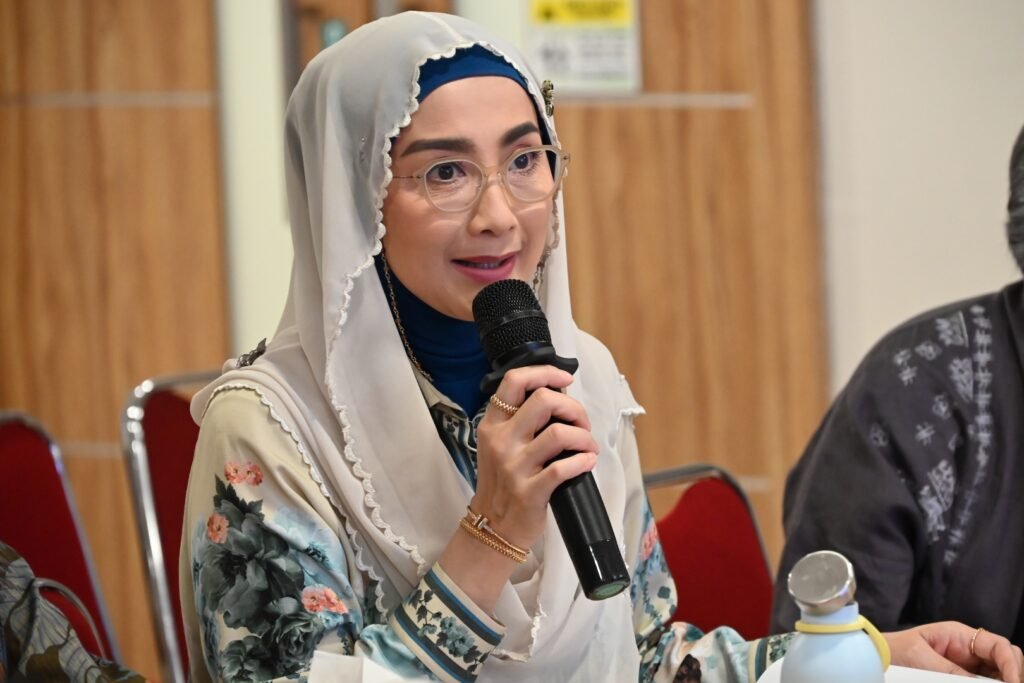 BURT DPR Dorong Peningkatan Kepercayaan Publik terhadap Layanan Kesehatan Domestik