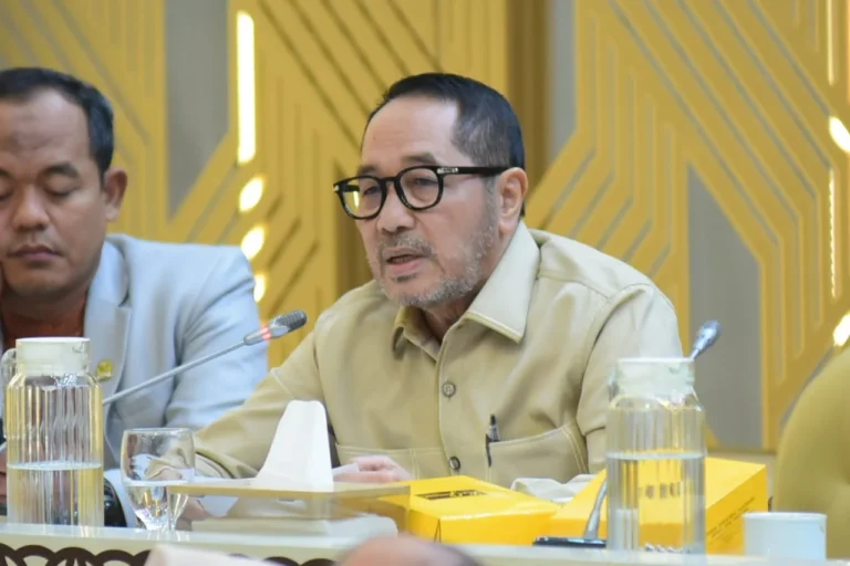 Banjir Longsor Terus Berulang! DPR Kritik Keras Kinerja Kementerian Kehutanan Lemah, Firman Soebagyo Desak Presiden Prabowo Tangan Bersih Berantas Penebangan Liar
