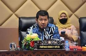 Hampir 40 Ribu Rumah Rusak Terdampak Bencana! Komisi V DPR RI Soroti Kebutuhan Dasar Korban, Minta Kementerian PKP Hidupkan Kembali Program BSPS