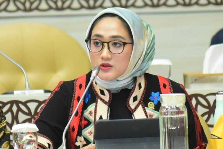 Waspadai Dampak Lonjakan Kurs Dolar AS terhadap Sektor Pangan Nasional