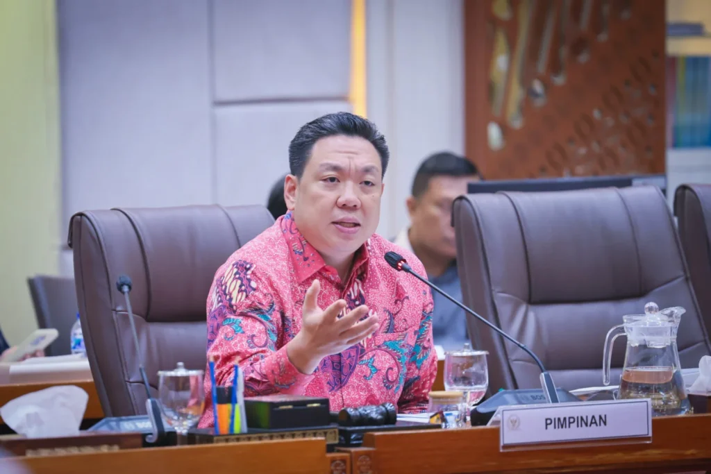 Charles Honoris Minta Pengendalian Rabies Diperkuat melalui Pendekatan One Health