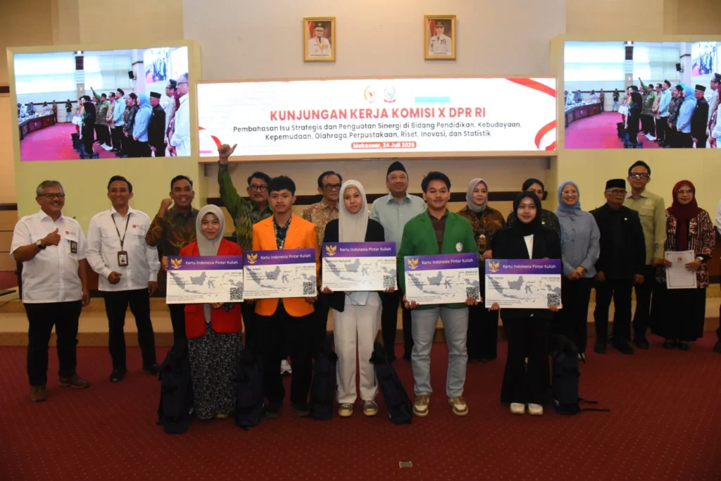 Komisi X Minta Pemerintah Tambah Kuota KIP Kuliah dan Benahi Data Desil Penerima Bantuan