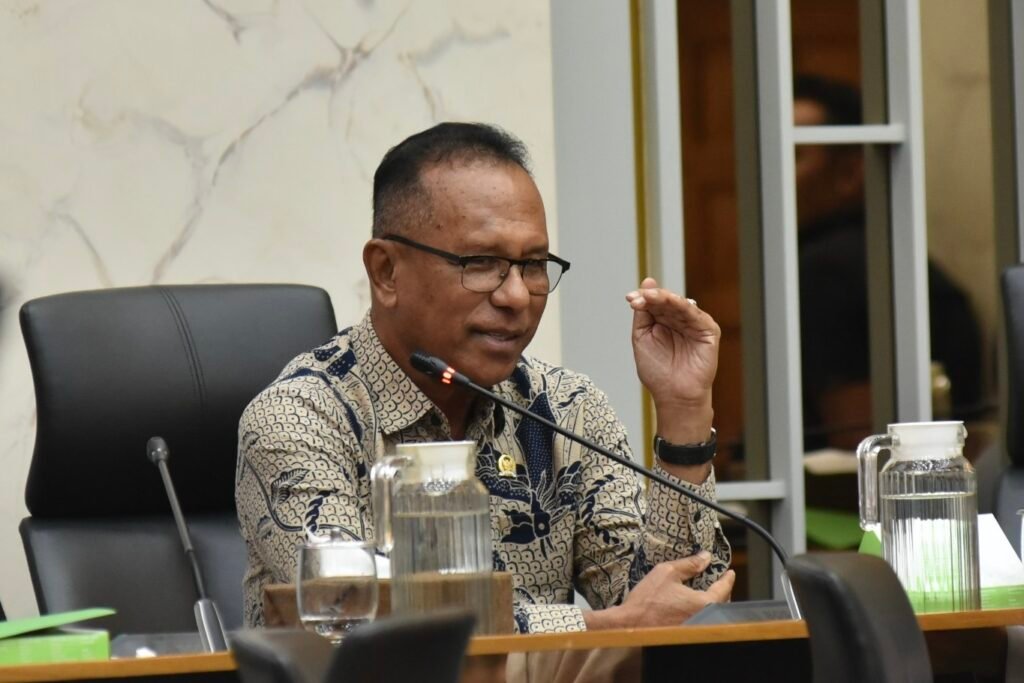 Kawasan Bromo Terbakar, Legislator Komisi IV Desak Kemenhut Perkuat Pemadaman