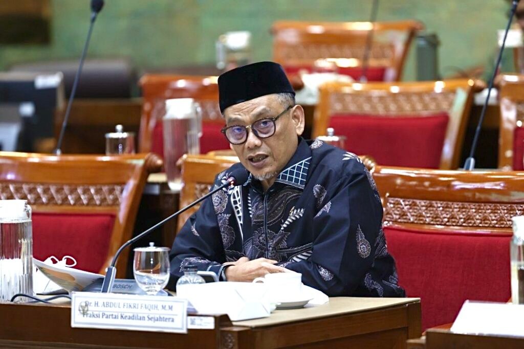 20 Persen APBN Mampu Wujudkan Pendidikan Gratis SD hingga Kuliah Sesuai Janji Prabowo